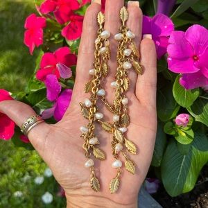 Vintage Rare Les Bernard Long Dangle Leaf & Faux Pearl Clip Screw Back Earrings